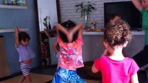 Fernanda Hahn - Páscoa com Yoga - Atividade para crianças